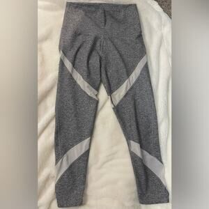 Aerie Women’s Gray White Ankle Mesh Leggings Size Medium Short